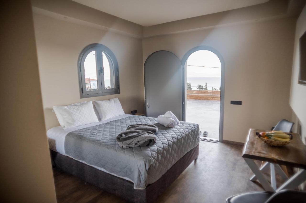 אכיליון Seven Keys Luxury Suites מראה חיצוני תמונה